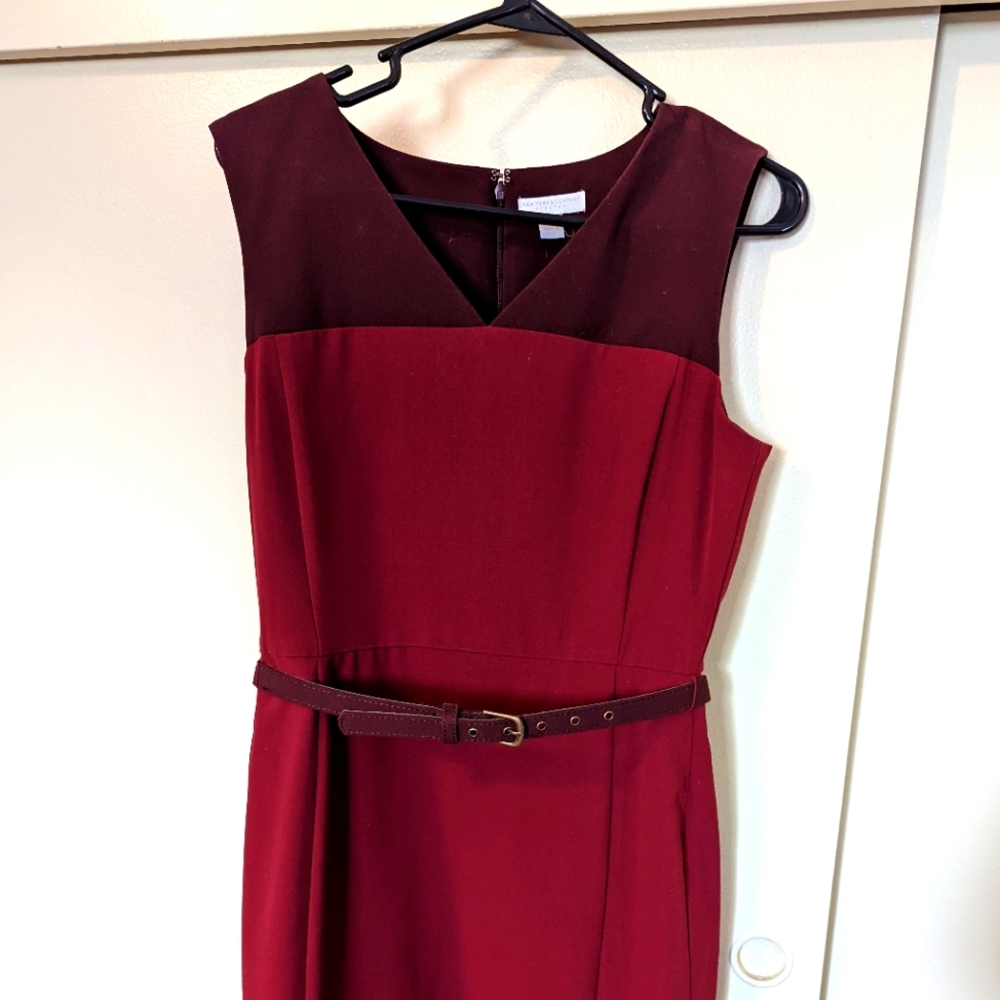 NY & co dress 👗 purple 💜 burgundy - belt included